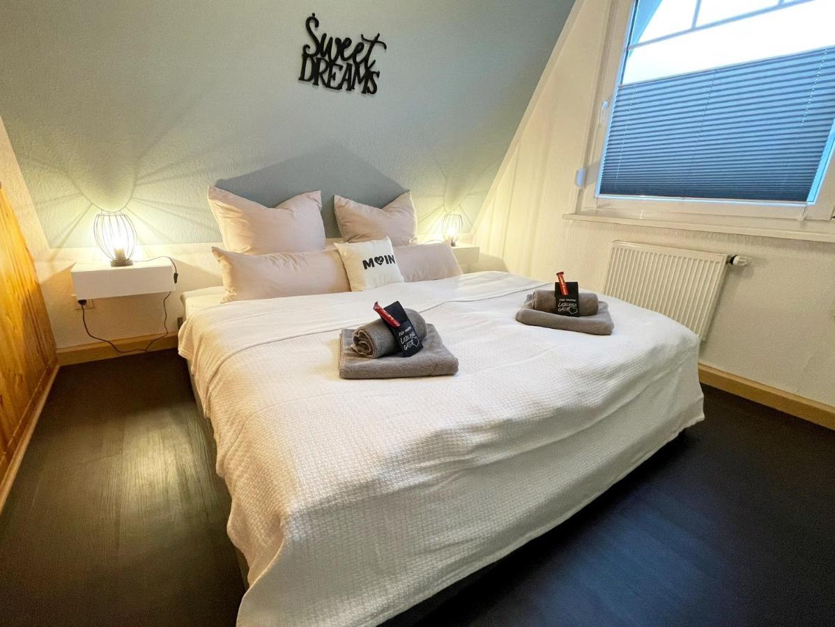 Familienfreundliches Ferienhaus In 5 Min Zum Strand Mit Terrasse Und Kostenlosem Parkplatz Cuxhaven Ngoại thất bức ảnh